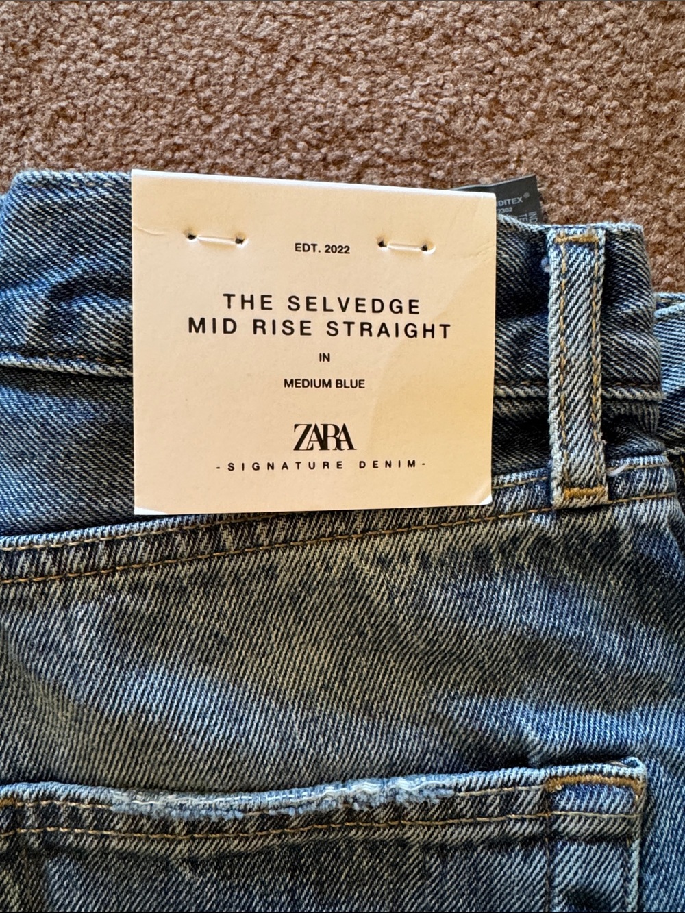 Zara mid rise Straight Jeans - Light Blue Denim - Picture 2 of 7